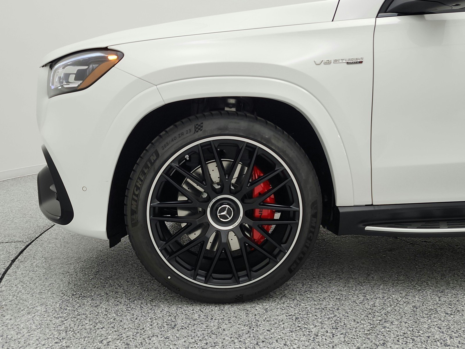 New 2026 Mercedes-Benz GLS 63 AMG 4MATIC image 13