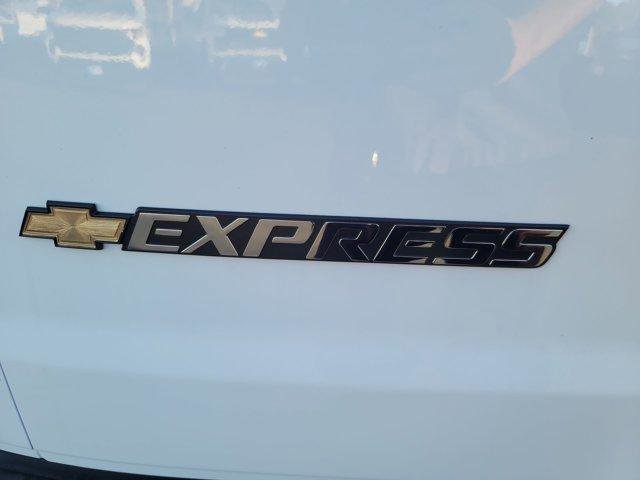 New 2025 Chevrolet Express 2500 w/ Driver Convenience Package RWD image 28