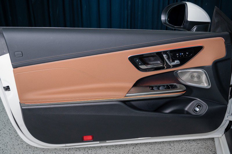 Certified 2026 Mercedes-Benz CLE 300 4MATIC Cabriolet image 14