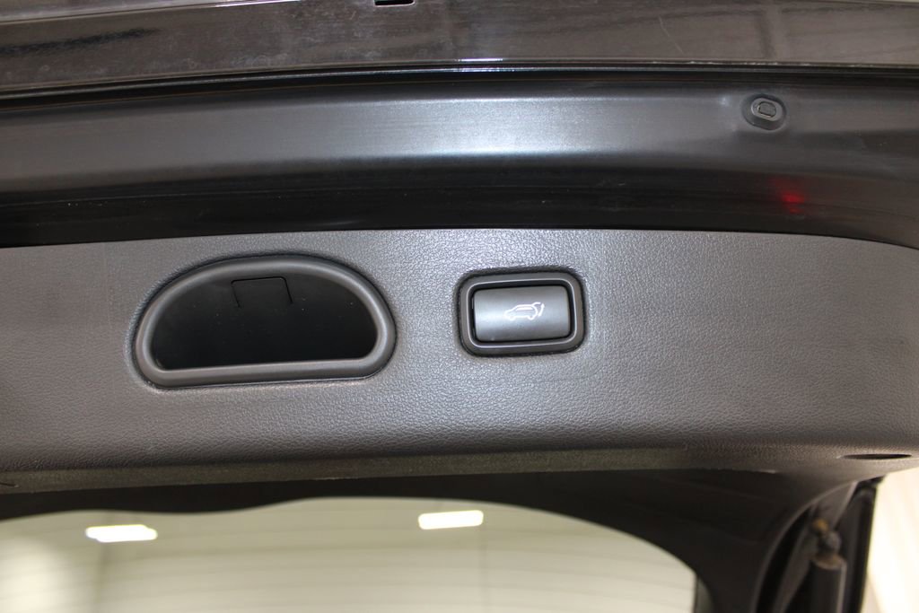 Used 2020 Hyundai Tucson Sport w/ Cargo Package image 25