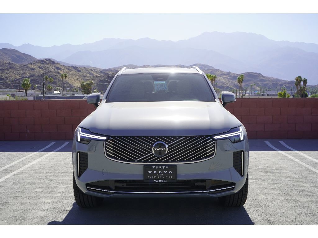 New 2026 Volvo XC90 B5 Plus image 5