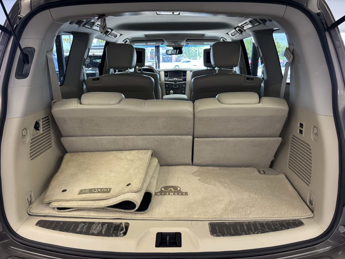 Used 2014 INFINITI QX80 2WD w/ Deluxe Touring Package image 13