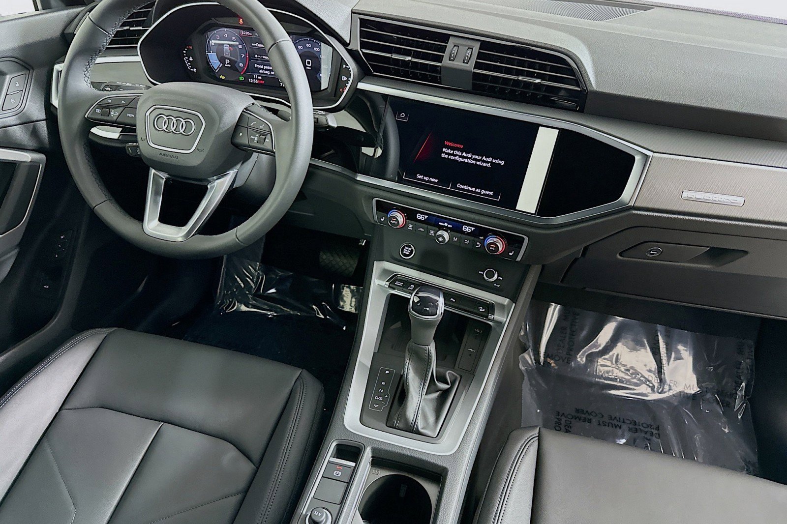 New 2025 Audi Q3 2.0T Premium image 6