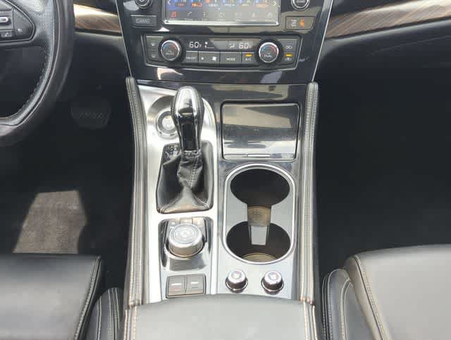 Used 2017 Nissan Maxima Platinum FWD image 29