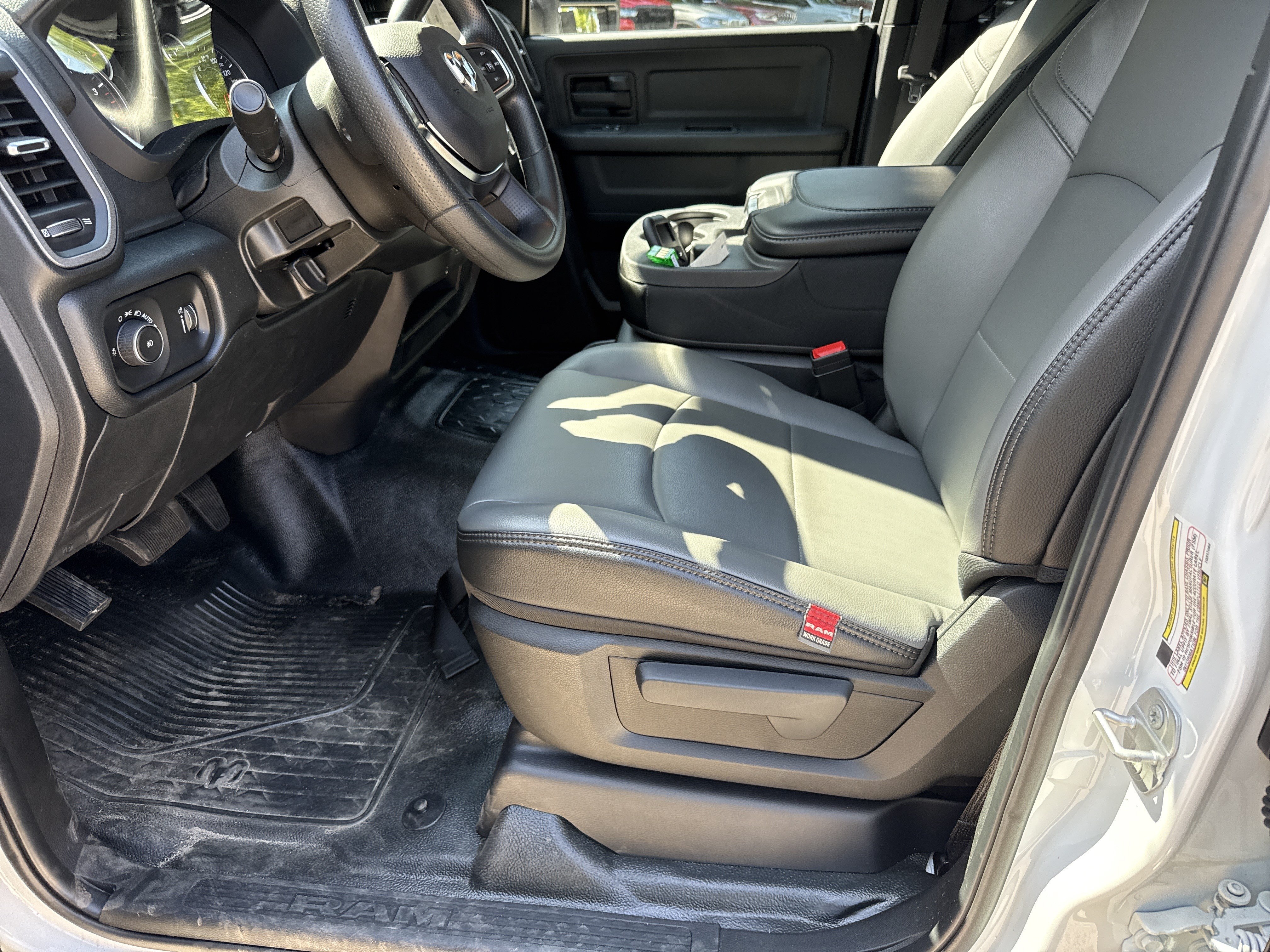 New 2026 RAM 5500 Tradesman AWD/4WD image 9