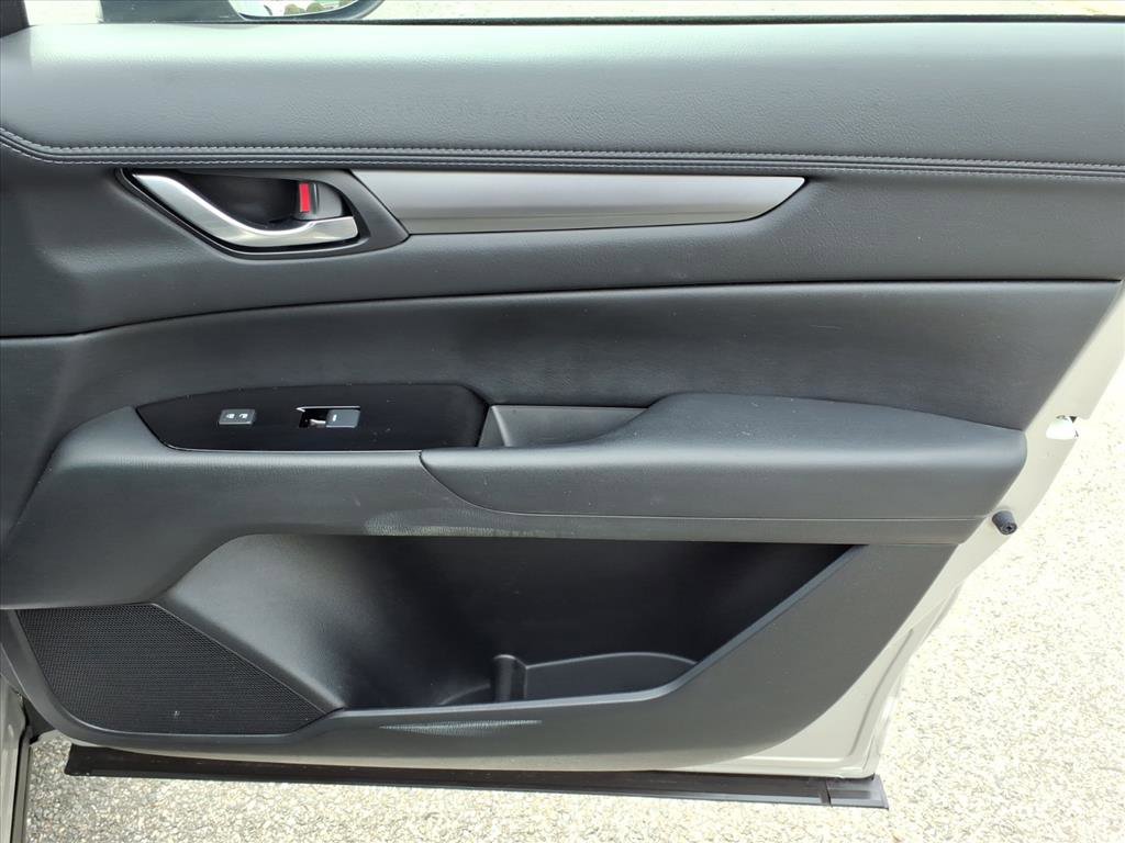 Used 2025 MAZDA CX-5 AWD 2.5 S w/ Select Package image 16