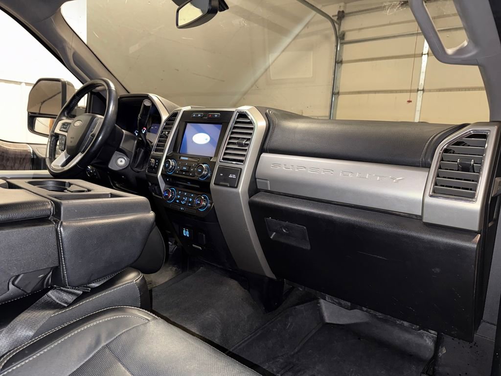 Used 2017 Ford F250 Lariat w/ Chrome Package AWD/4WD image 27