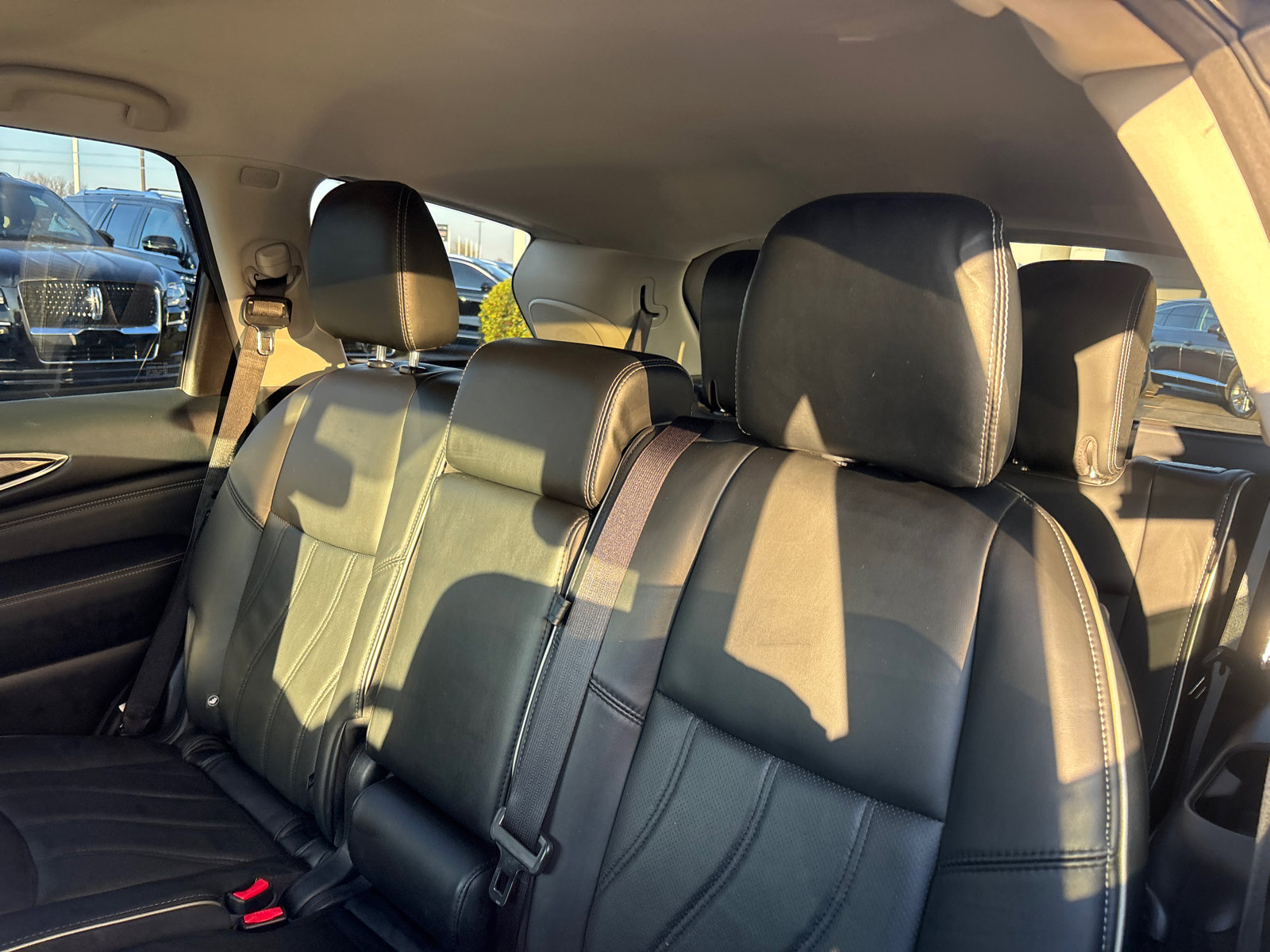 Used 2020 INFINITI QX60 Luxe w/ Essential Package image 27