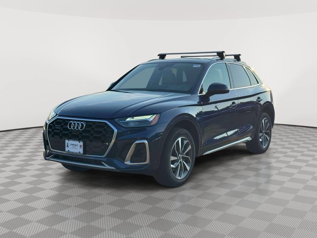 Used 2022 Audi Q5 2.0T Premium Plus w/ Premium Plus Package AWD/4WD image 3