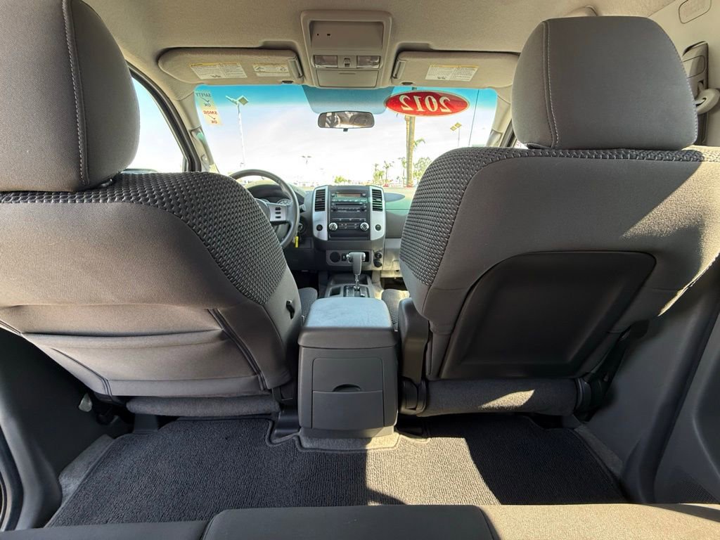 Used 2012 Nissan Frontier SV w/ Sport Appearance Pkg image 12