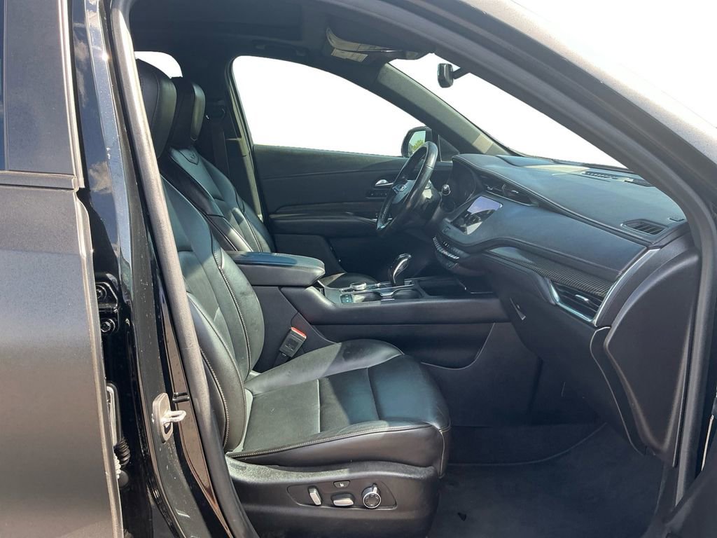 Used 2019 Cadillac XT4 Sport FWD image 22