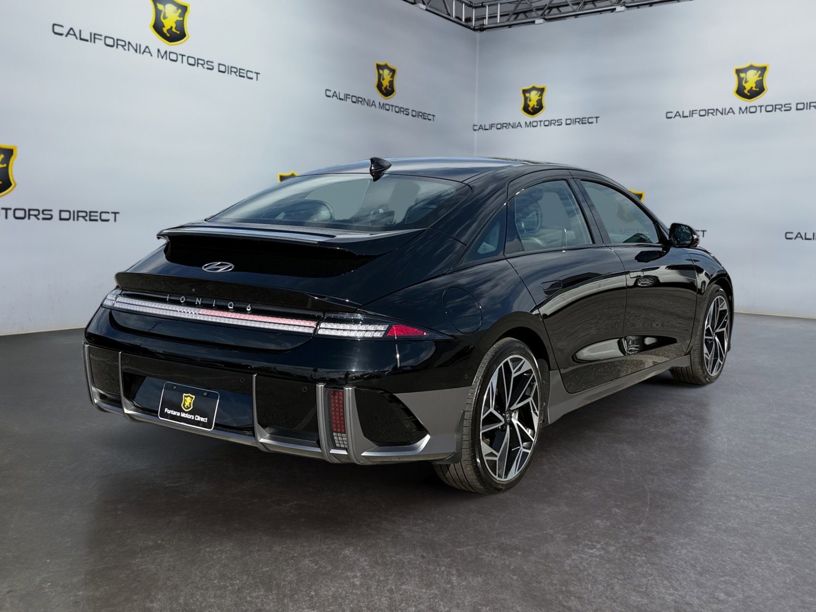 Used 2024 Hyundai Ioniq 6 Limited image 5