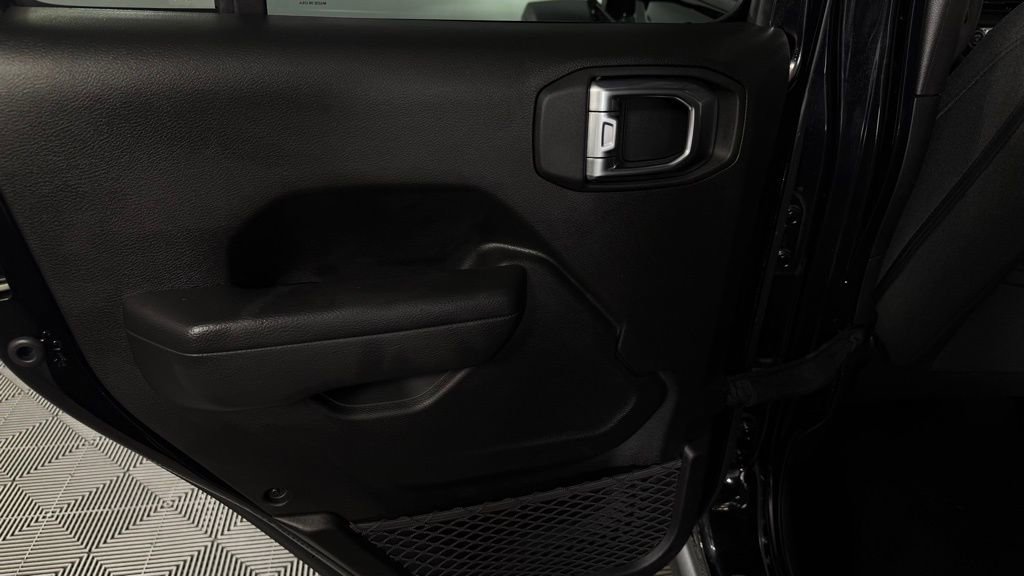 Used 2025 Jeep Wrangler Unlimited Sport S 4xe image 28