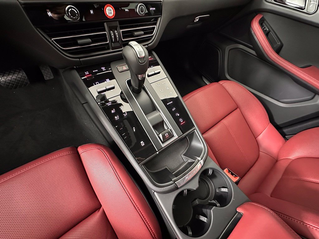 New 2026 Porsche Macan S AWD/4WD image 35