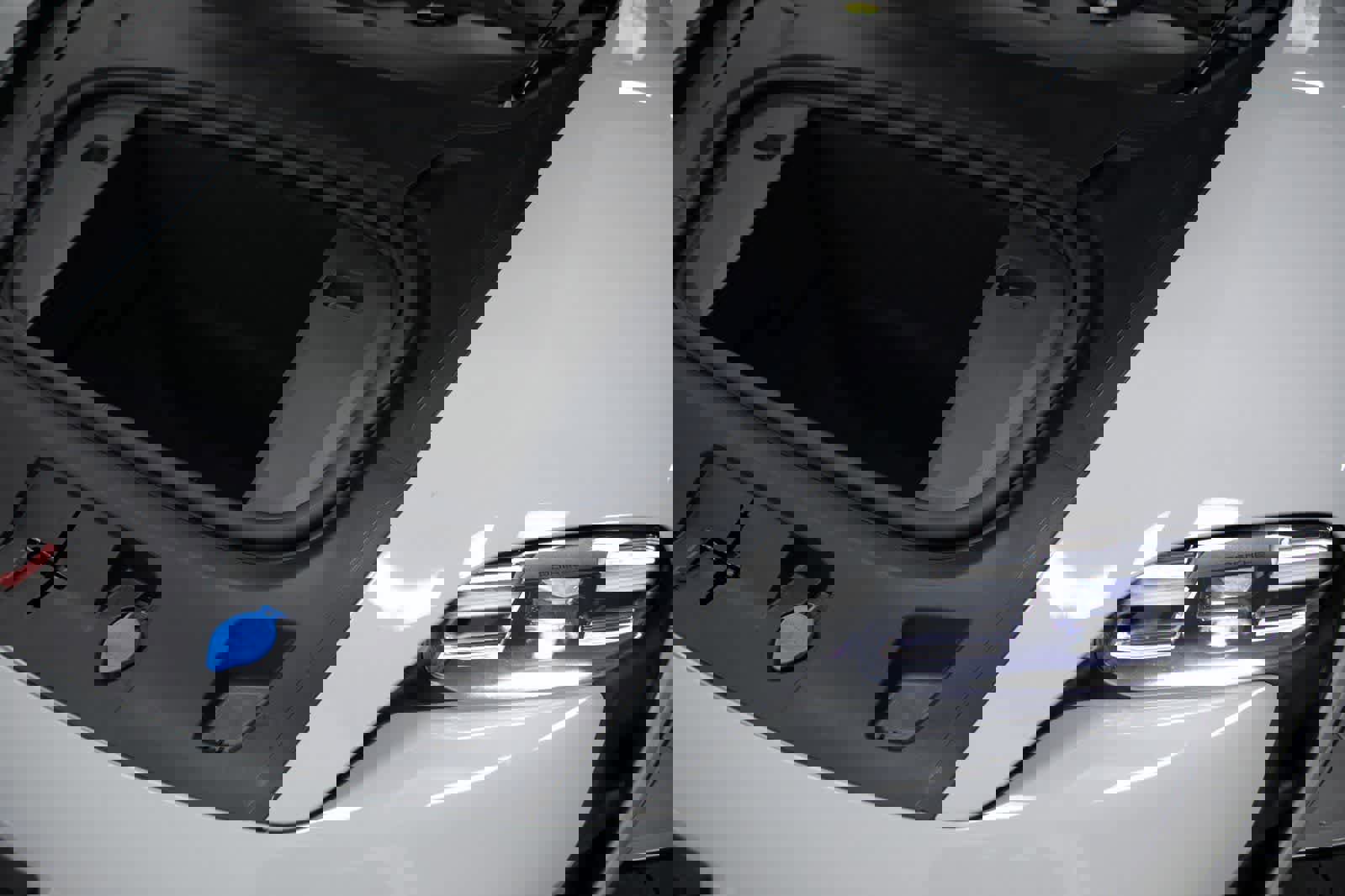 Certified 2024 Porsche Taycan 4 Cross Turismo image 32