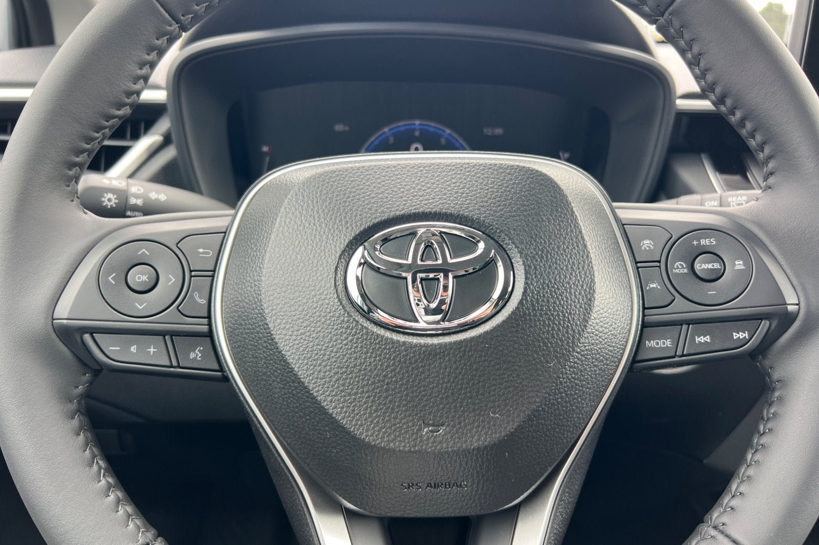 New 2026 Toyota Corolla Cross LE FWD image 27