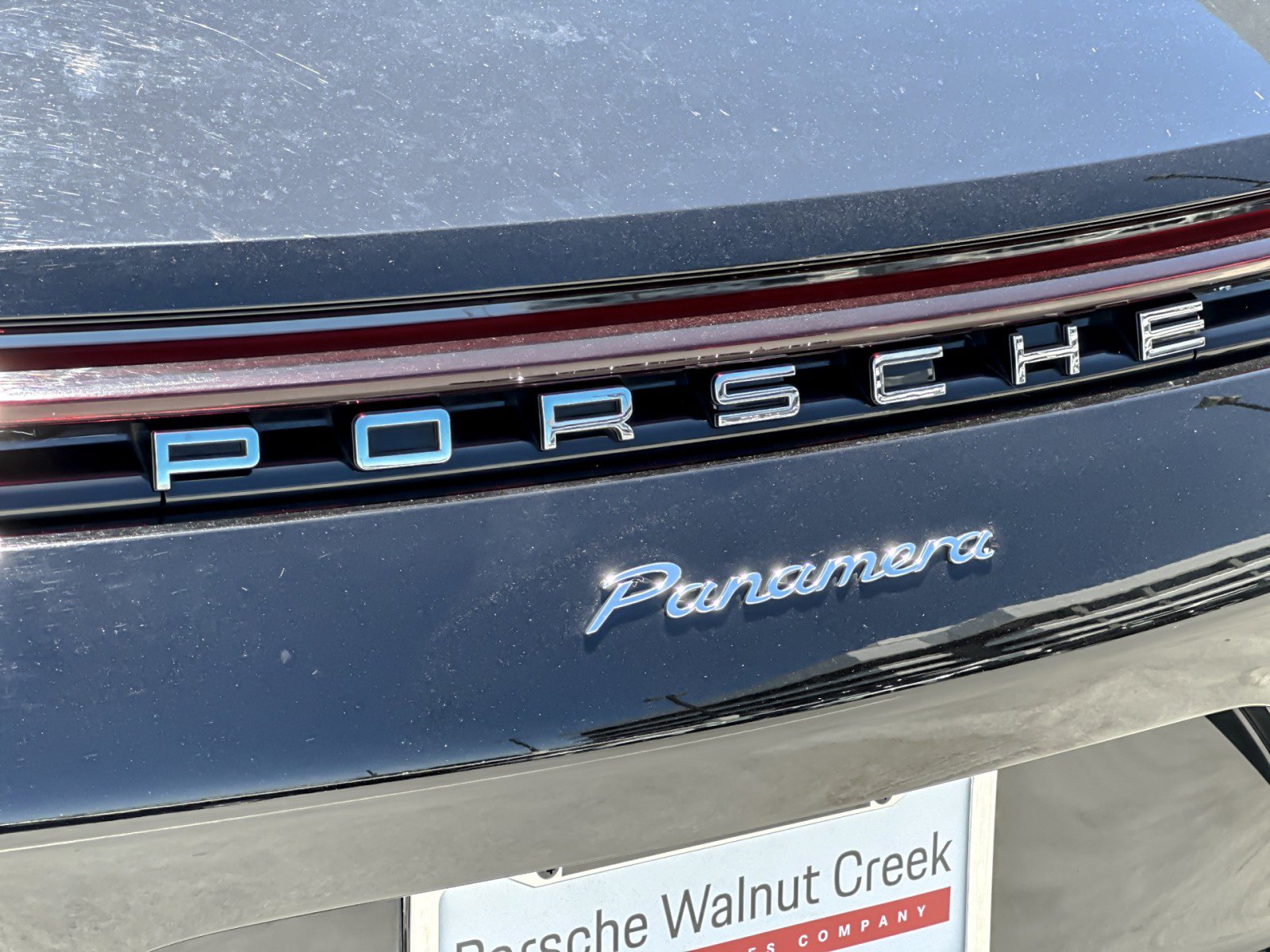 Used 2023 Porsche Panamera image 25