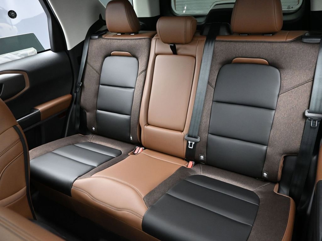 New 2025 Ford Bronco Sport Outer Banks w/ Sasquatch Outer Banks Package image 26