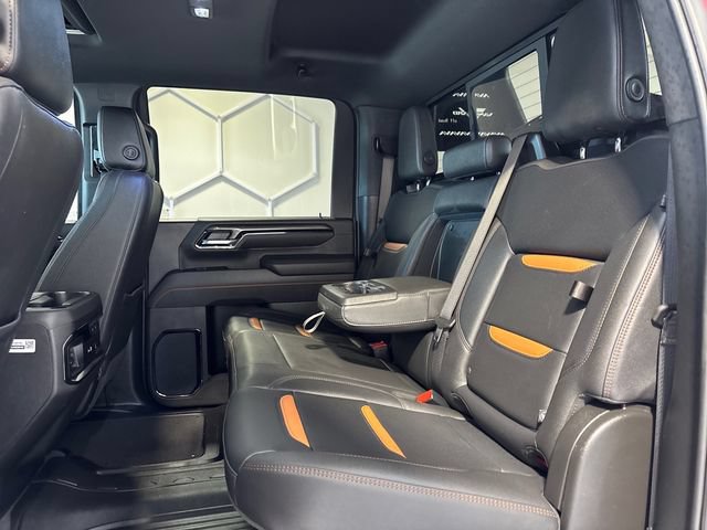 Used 2025 GMC Sierra 2500 AT4 w/ AT4 Premium Plus Package AWD/4WD image 19