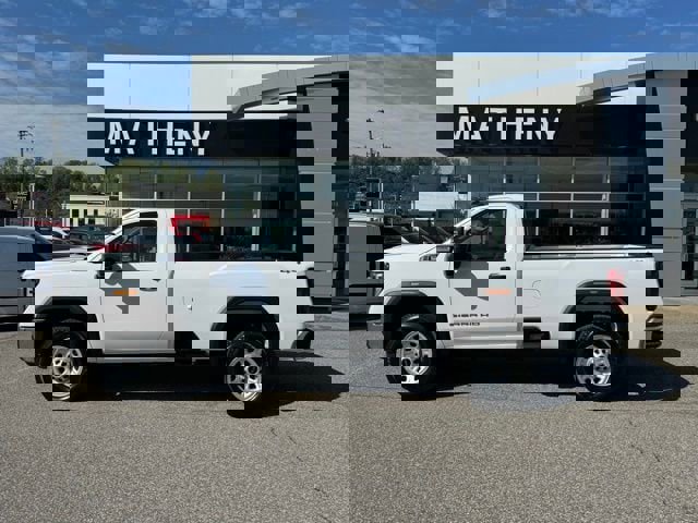New 2025 GMC Sierra 3500 Pro w/ Convenience Package image 4