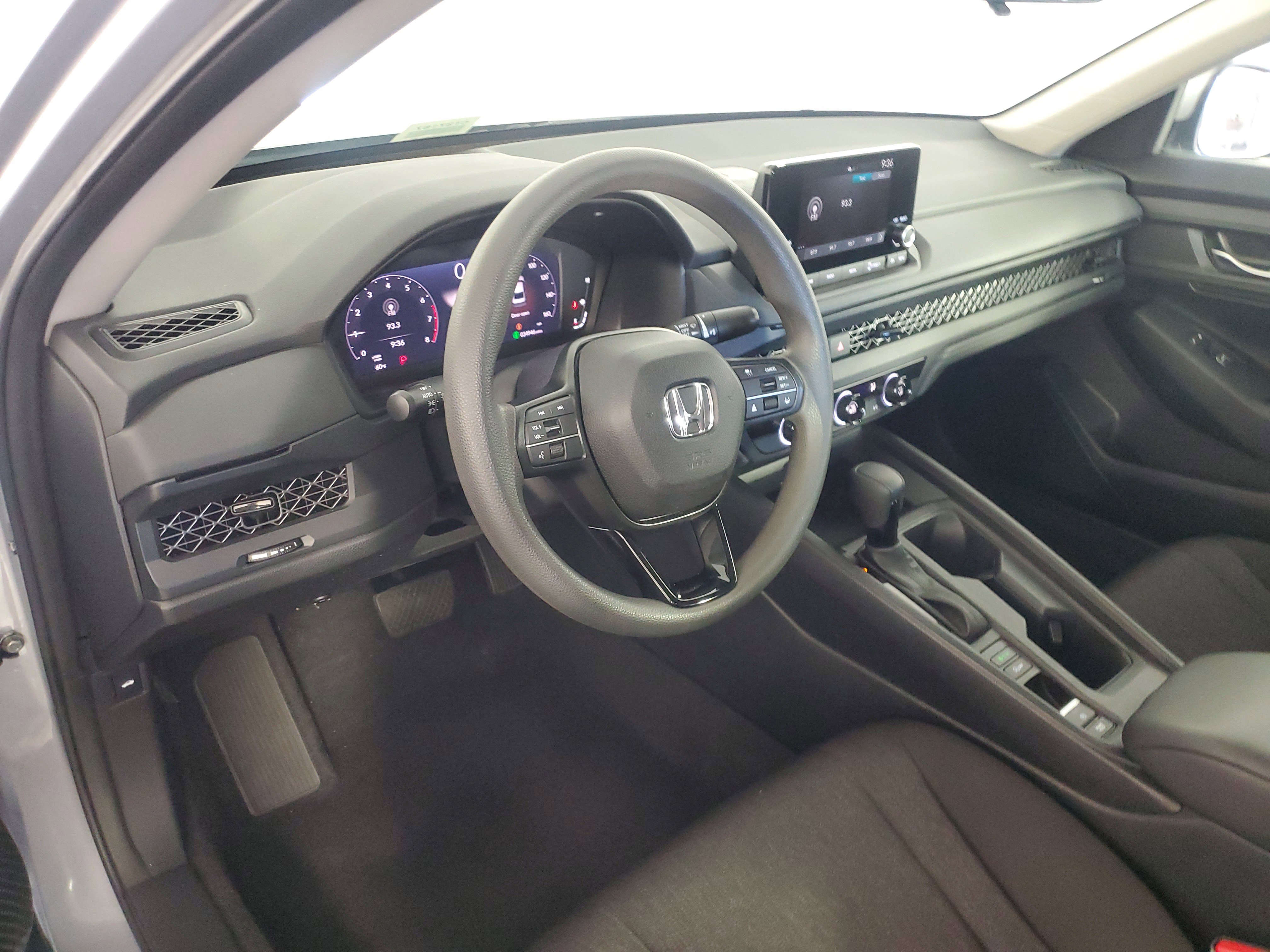 Certified 2023 Honda Accord LX image 11