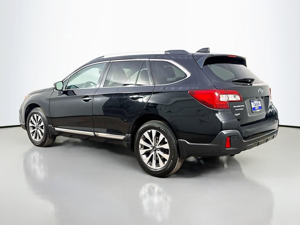 Used 2018 Subaru Outback 2.5i Touring AWD/4WD image 5