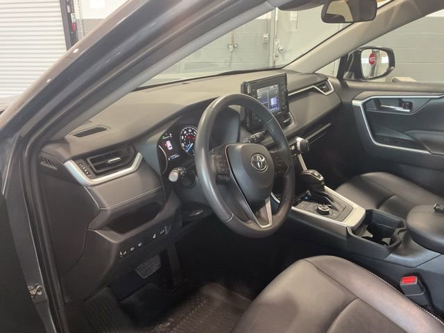 Used 2021 Toyota RAV4 XLE Premium AWD/4WD image 9