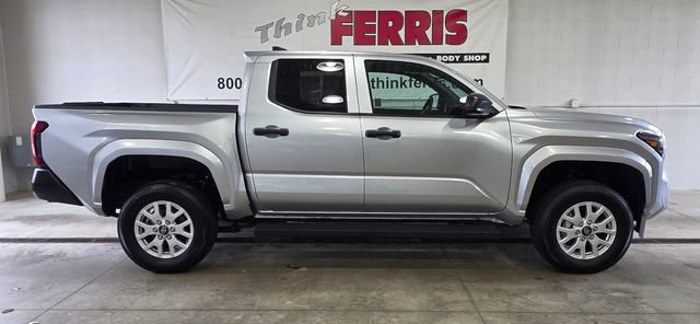 Used 2024 Toyota Tacoma SR image 8