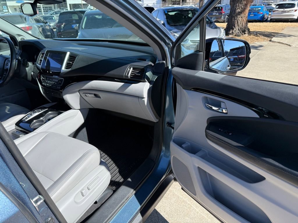 Used 2016 Honda Pilot Touring image 20