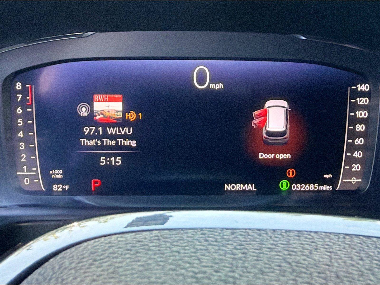 Used 2024 Honda Pilot Elite image 45
