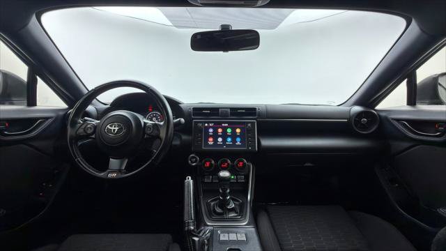 Used 2023 Toyota GR86 RWD image 23