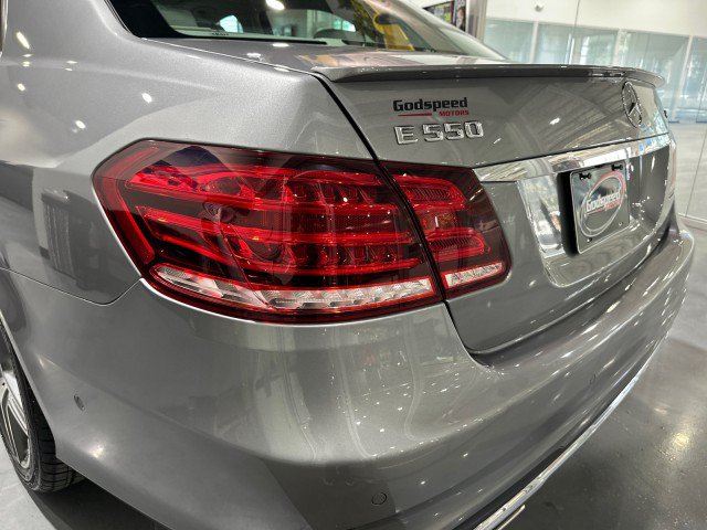 Used 2014 Mercedes-Benz E 550 4MATIC Sedan w/ Premium 1 Package image 36