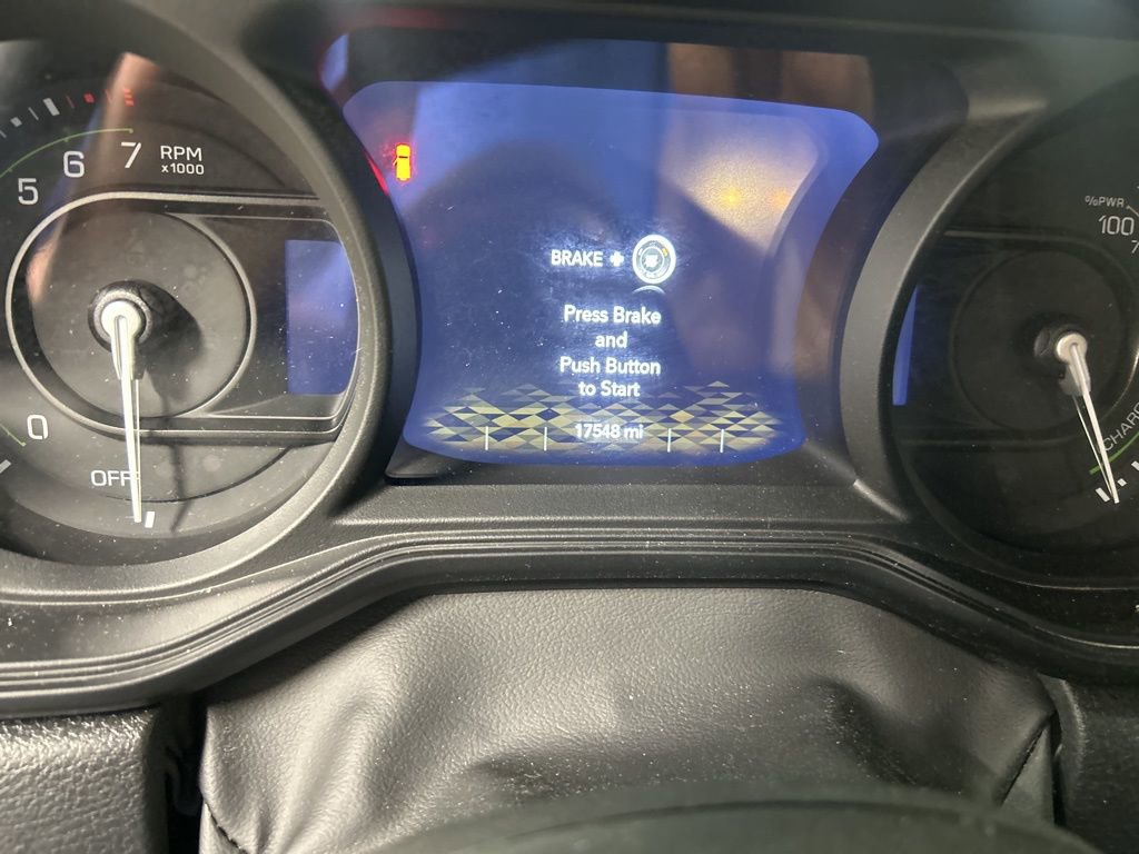 Used 2025 Jeep Wrangler Willys 4xe image 5