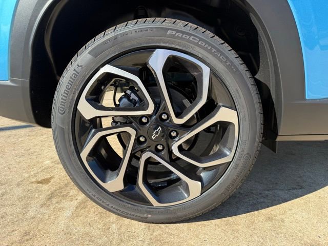 New 2026 Chevrolet Trax RS w/ Driver Confidence Package FWD image 11
