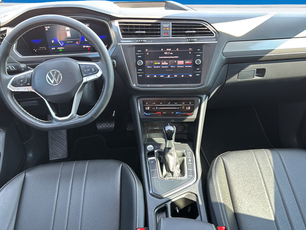 Certified 2023 Volkswagen Tiguan SE FWD image 16