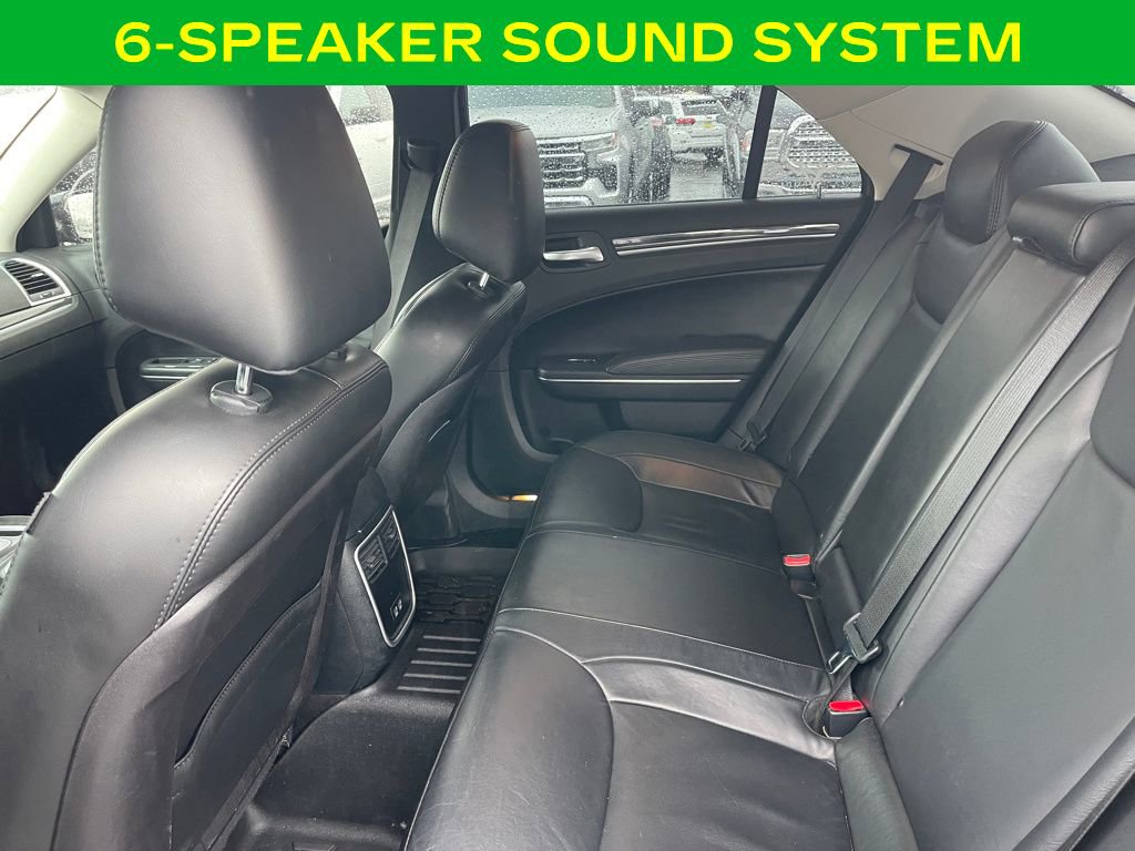 Used 2017 Chrysler 300 Limited image 13
