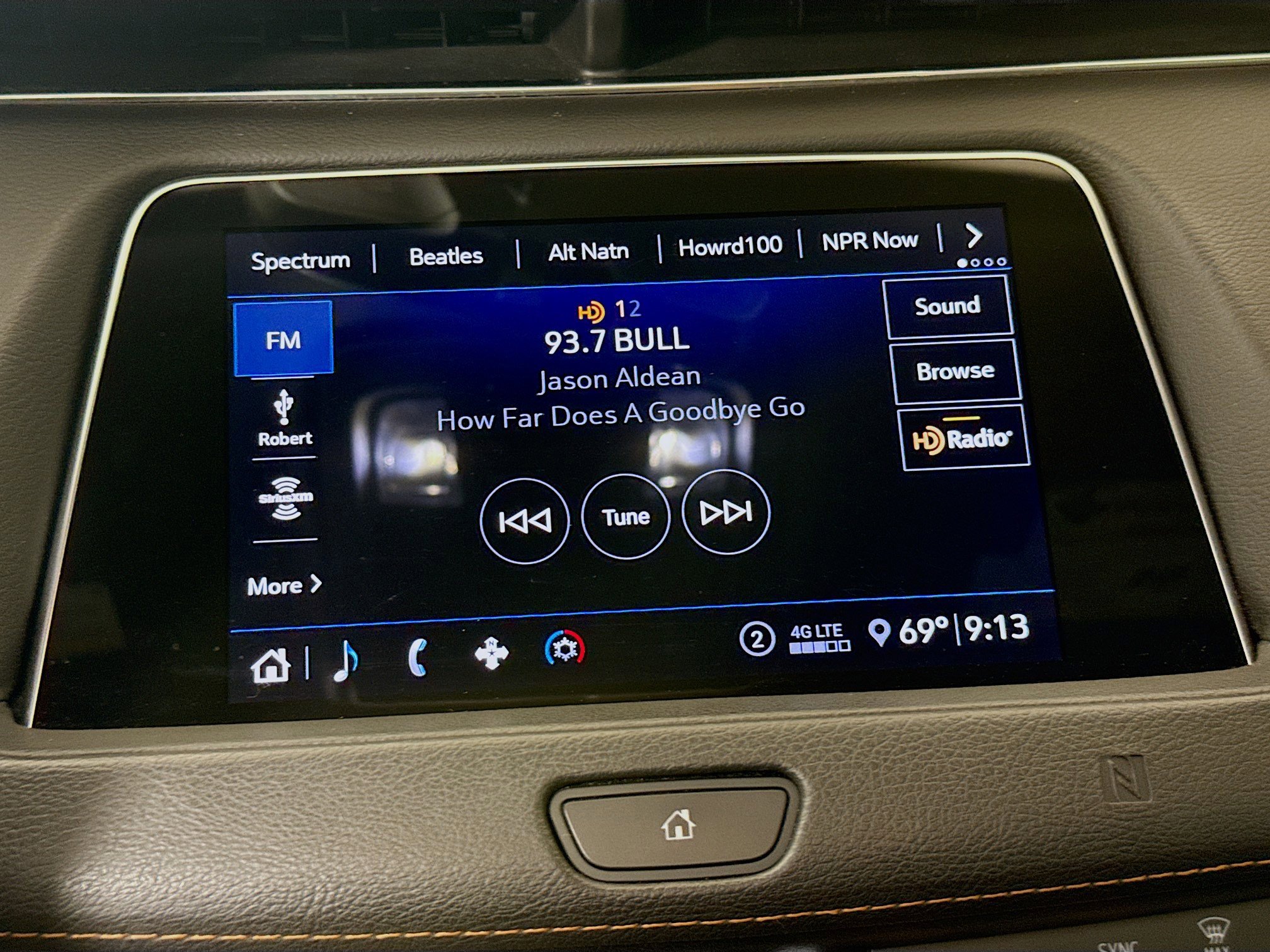 Used 2020 Cadillac XT4 Sport image 15