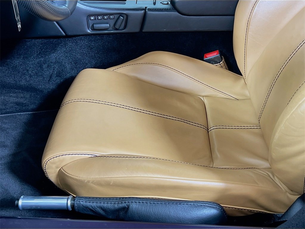 Used 2008 Aston Martin V8 Vantage Roadster image 21