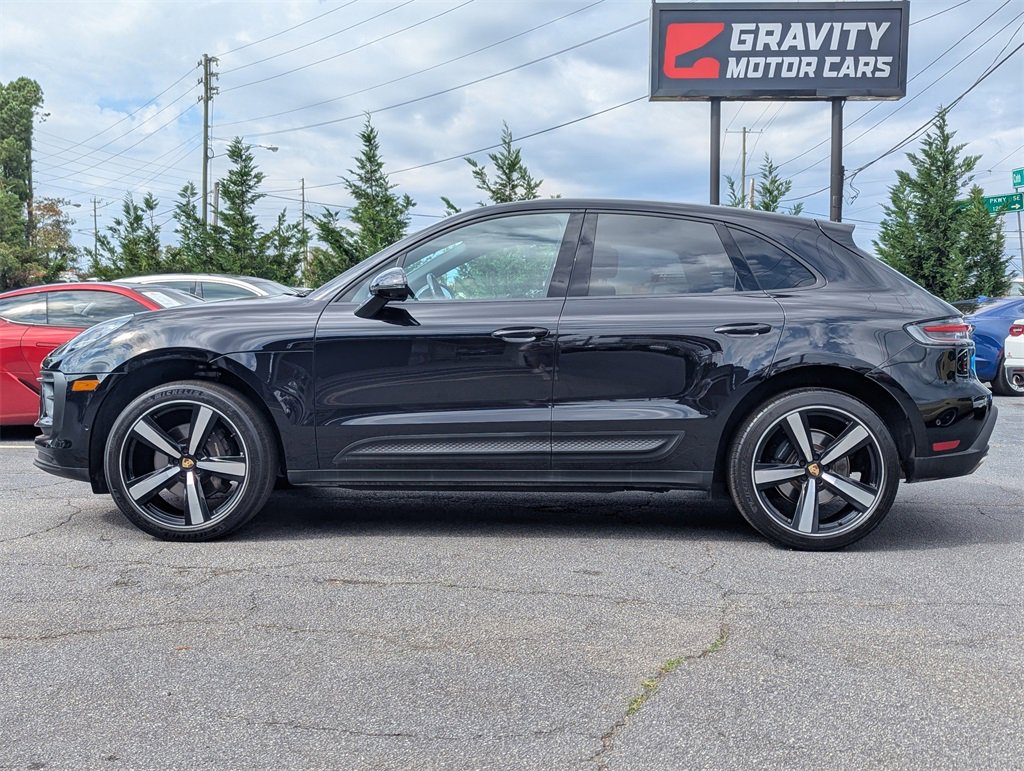Used 2024 Porsche Macan Turbo image 23