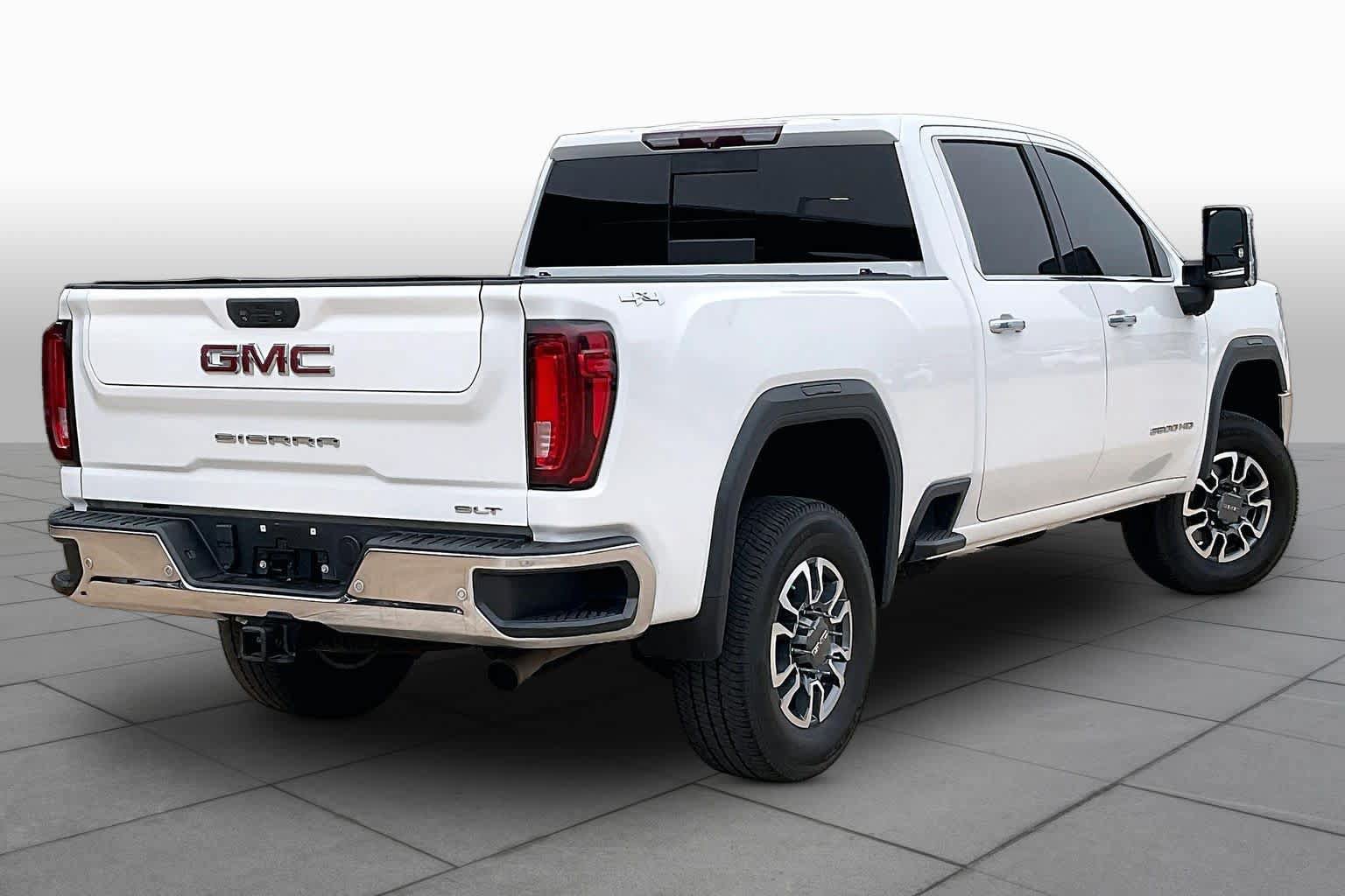 Used 2021 GMC Sierra 2500 SLT w/ SLT Premium Package AWD/4WD image 13
