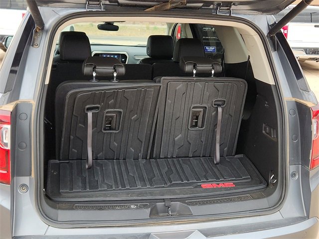 Used 2021 GMC Acadia Denali image 8