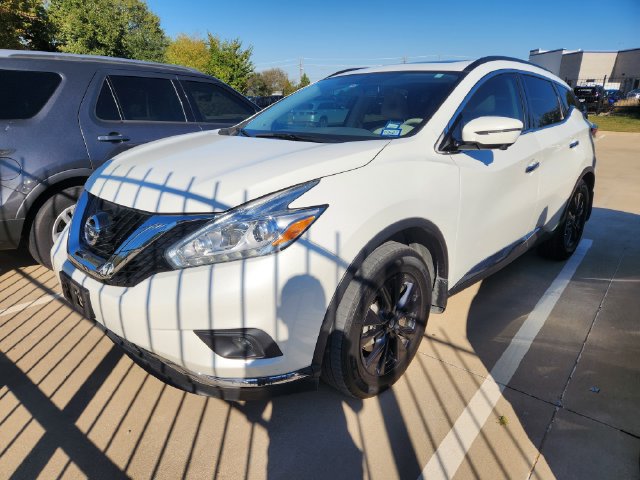 Used 2017 Nissan Murano SV w/ Premium Plus Package FWD image 2