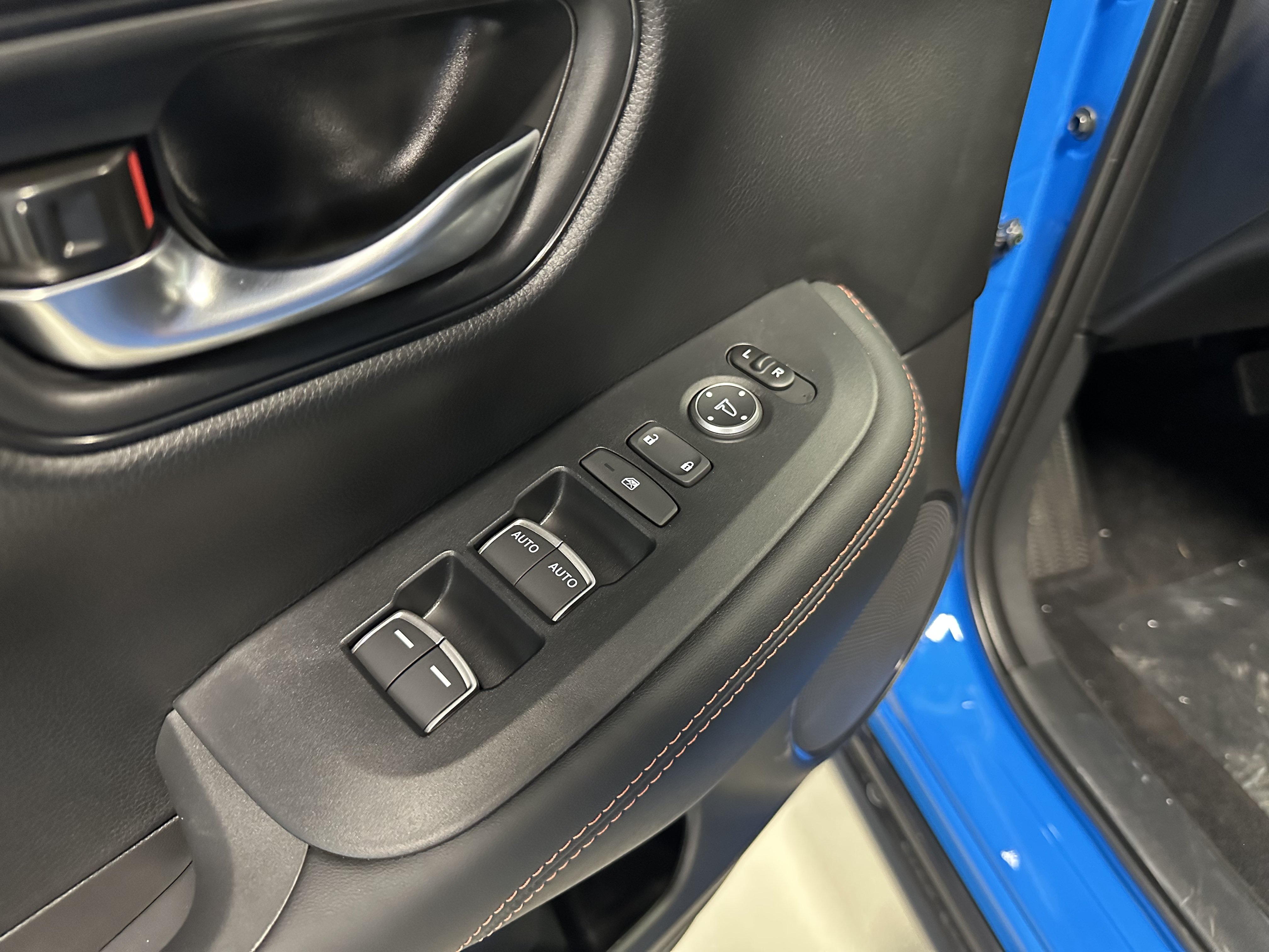 New 2027 Honda HR-V Sport image 17