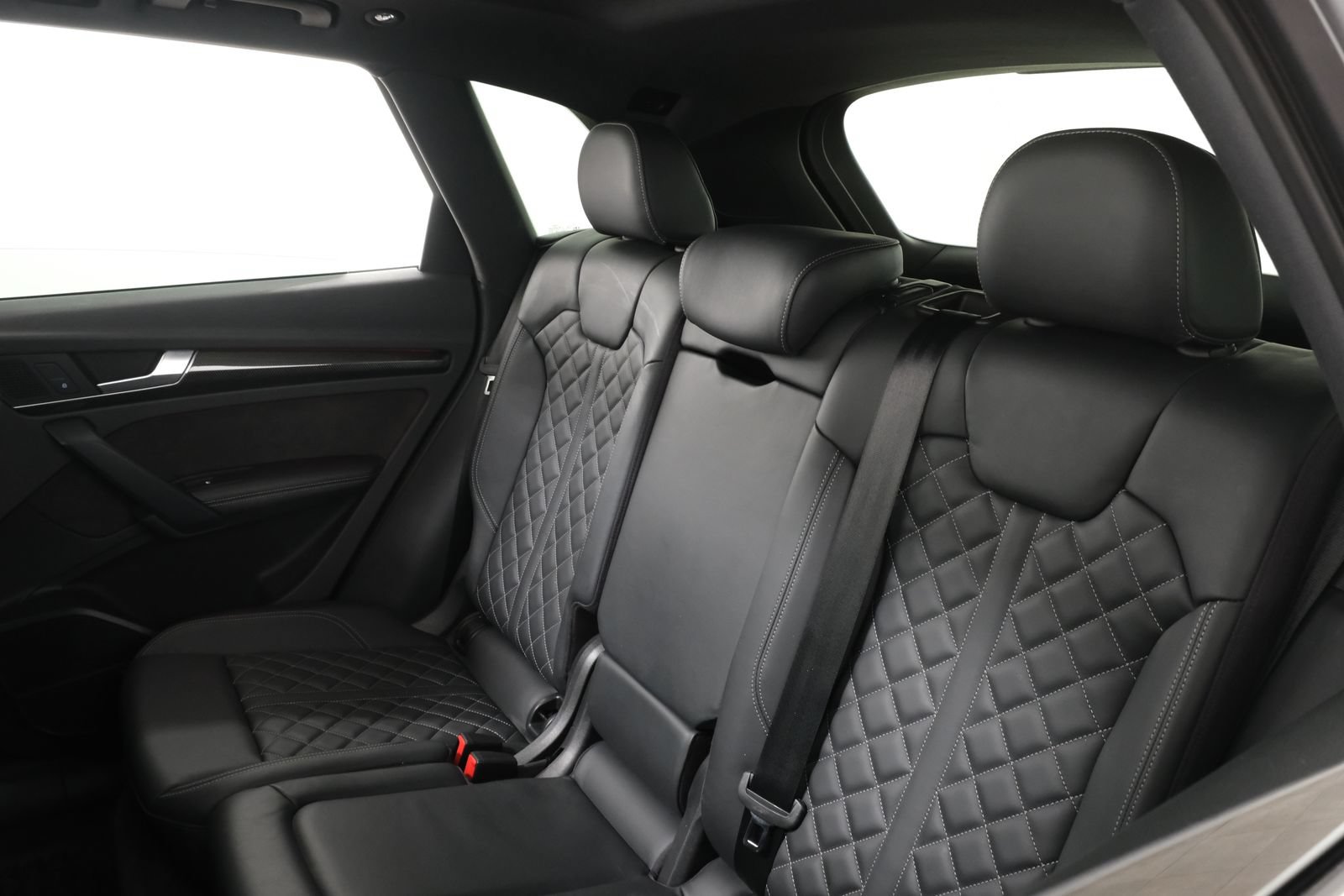 Used 2018 Audi SQ5 Prestige w/ Prestige Package AWD/4WD image 34