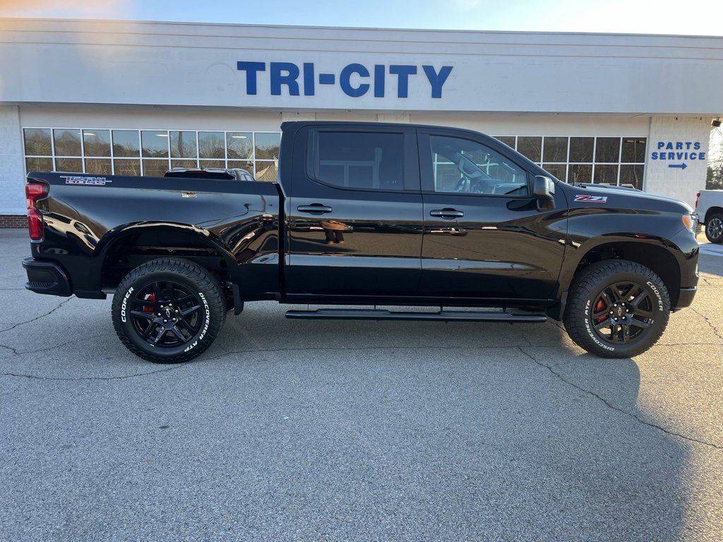 Used 2024 Chevrolet Silverado 1500 LT Trail Boss w/ Convenience Package II
