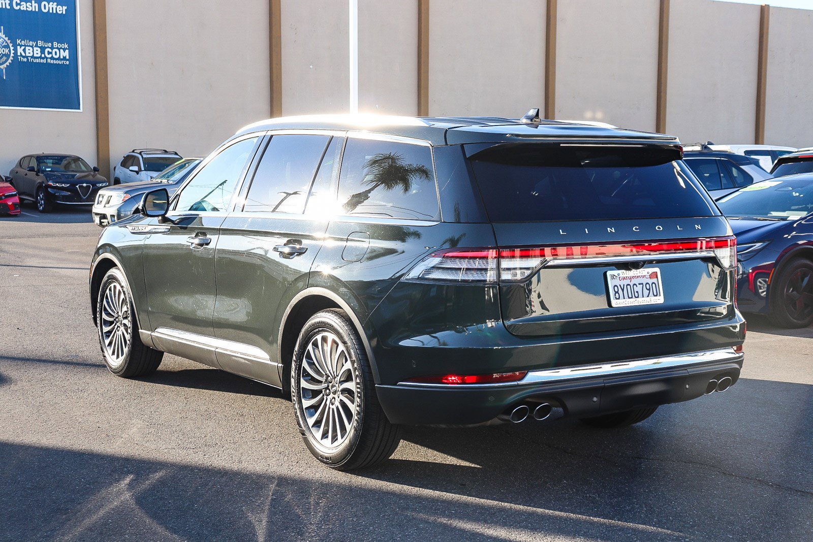 Used 2022 Lincoln Aviator Reserve w/ Elements Package Plus image 9