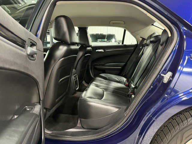 Used 2017 Chrysler 300 Limited w/ Driver Convenience Group AWD/4WD image 9