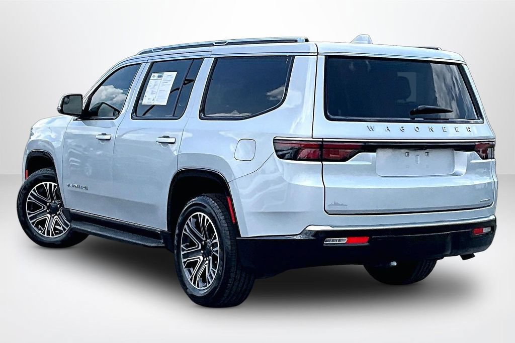 Used 2022 Jeep Wagoneer Series III RWD image 5