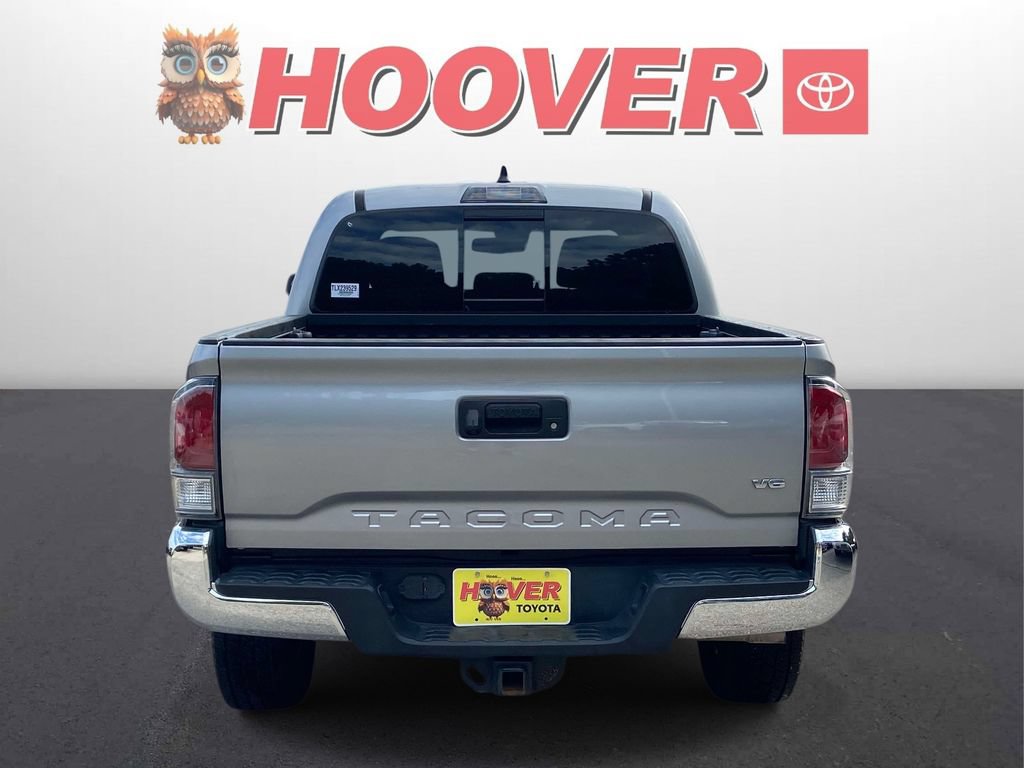 Used 2020 Toyota Tacoma TRD Off-Road AWD/4WD image 3