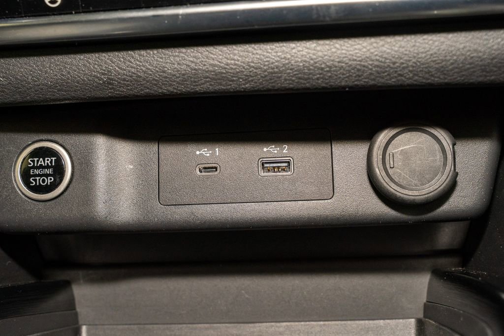 Certified 2023 Nissan Rogue SV w/ SV Premium B Package image 17